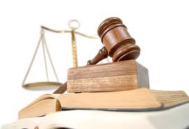 Un tribunal administratif annule la délibération d’une université rédigée en écriture inclusive, sur le fondement du principe constitutionnel de « clarté et d’intelligibilité de la norme”