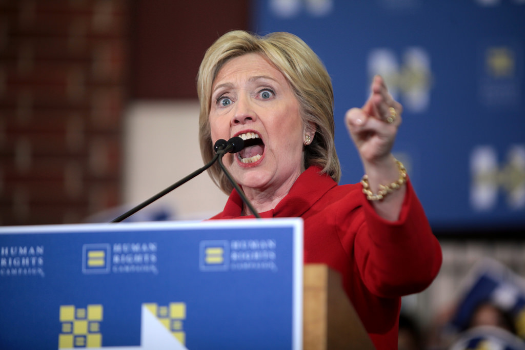 États-Unis : Hillary Clinton en difficulté