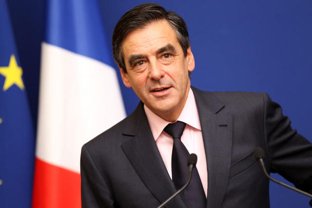Yannick Jadot : “Fillon a quadruplé son salaire de député”