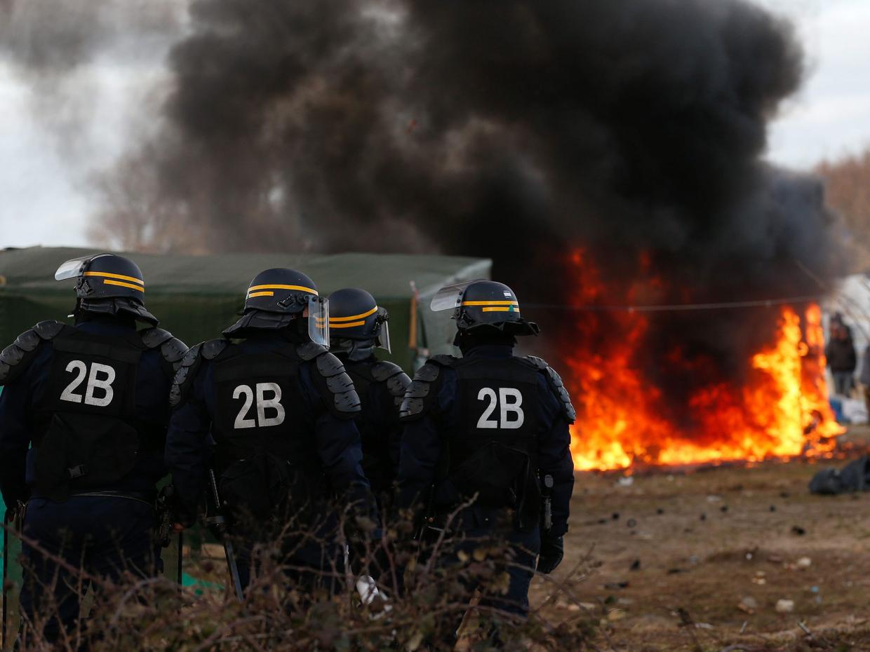 Après les rixes de clandos à Calais, la grogne et l’inquiétude des habitants