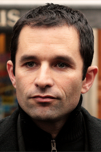 Surnommé “Bilal Hamon”, Benoît Hamon dénonce une “offensive de l’extrême droite”