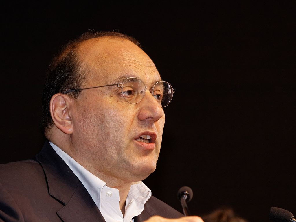 Julien Dray : “Nous travaillons pour les GAFA, nous devons donc être rémunérés”