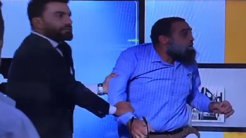 Un ex-député syrien et un cheikh salafiste se battent en direct à la télévision libanaise