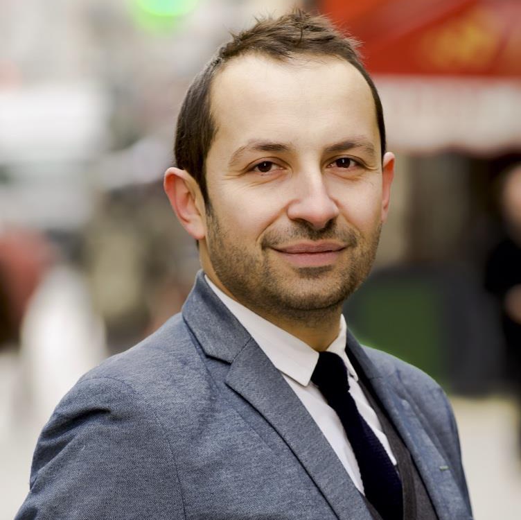 Immigration : “Emmanuel Macron se moque des Français” décrypte Sébastien Chenu