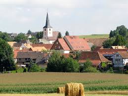 Indre-et-Loire : les habitants d’un village se mobilisent pour redonner vie aux petits commerces