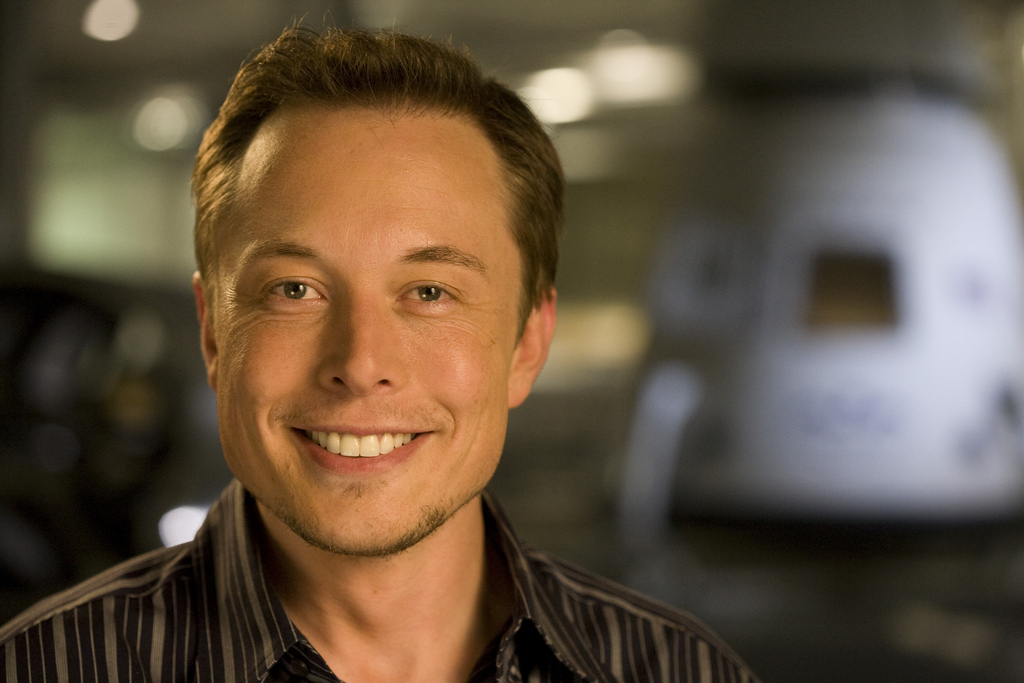 La liberté d’expression selon Elon Musk (VIDÉO)