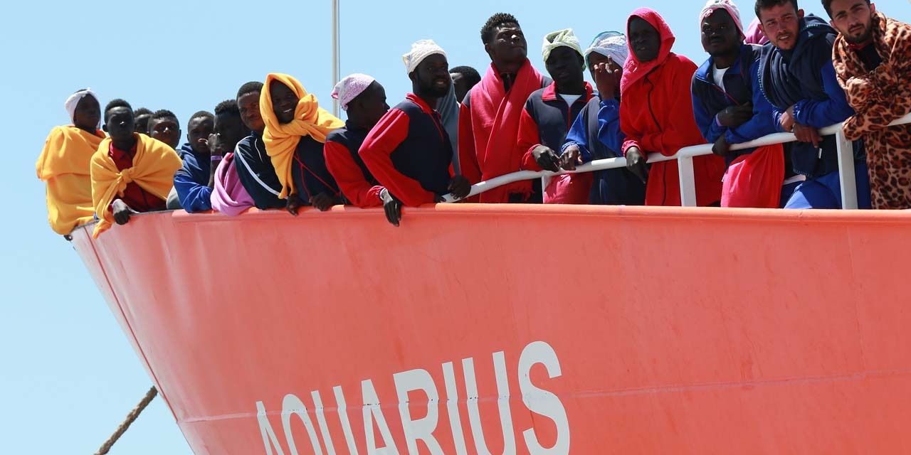 Aquarius à Marseille : “Pour l’instant, la France dit non”, assure Bruno Le Maire
