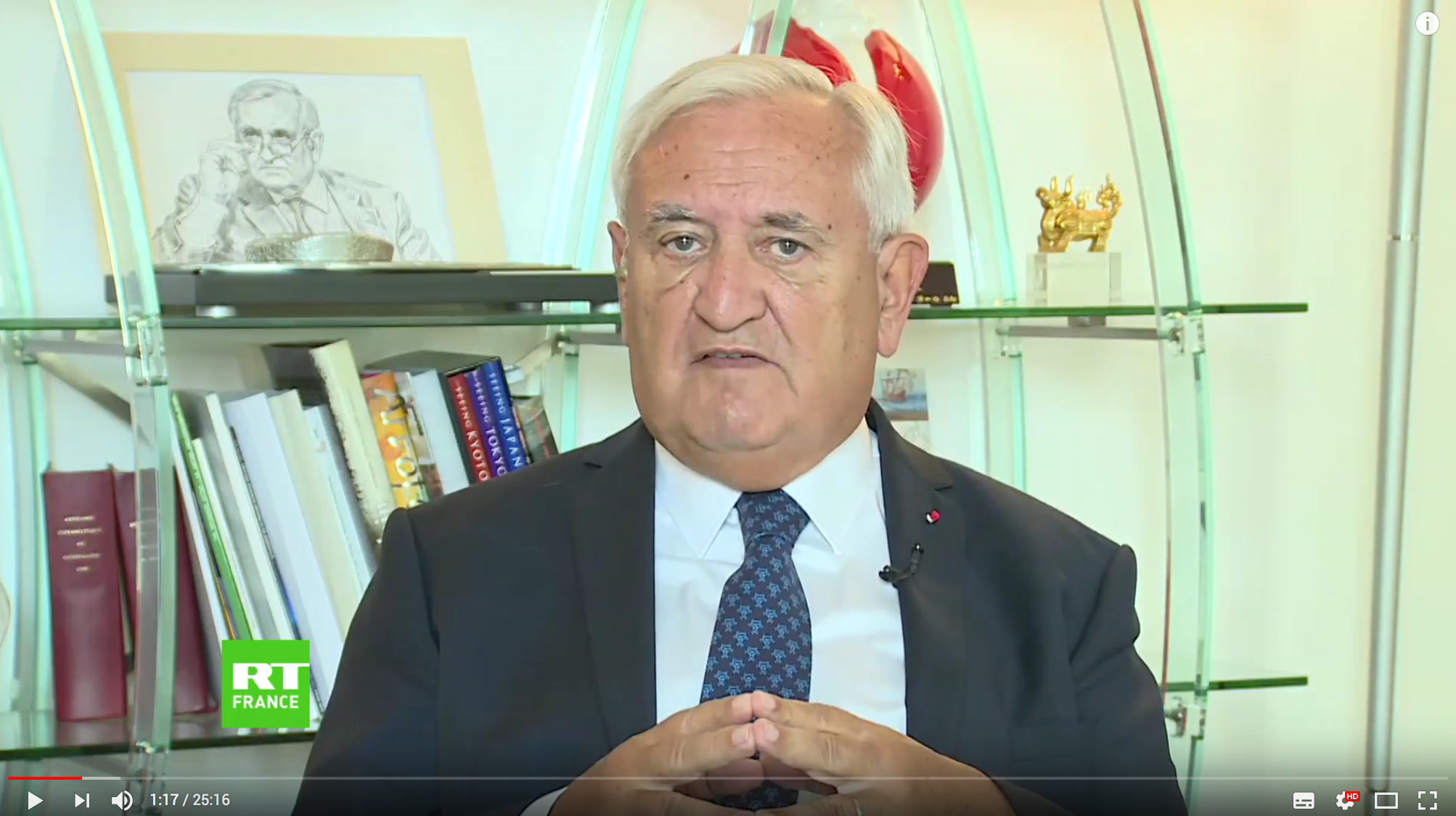 Le dossier iranien, l’occasion d’affirmer une vision commune entre Paris et Moscou, selon Raffarin