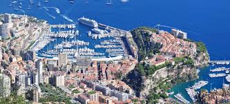 Monaco : le comte “spolié” attaque la France
