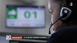 “On dit aux clients que nous sommes en France” : le quotidien d’un centre d’appel à Madagscar