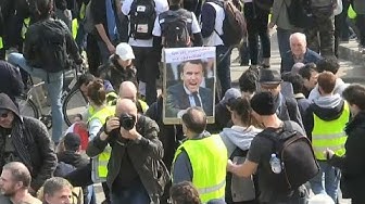 Gilets Jaunes : pas de casse à Paris, heurts en province (VIDÉO)
