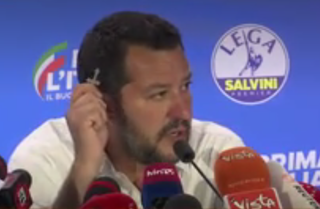 Résultats des européennes : Matteo Salvini et Viktor Orban évoquent Dieu et l’identité chrétienne de l’Europe (VIDÉO)