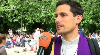 Le pèlerinage de Pentecôte Paris-Chartres comme si vous y étiez (REPORTAGE)