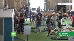 Royaume-Uni : un mini-golf déployé dans la nef médiévale de la cathédrale (anglicane) de Rochester…