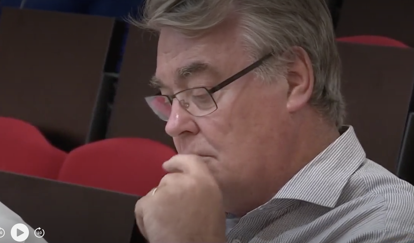 Jean-Paul Delevoye : une longue liste de mandats non-déclarés (VIDÉO)