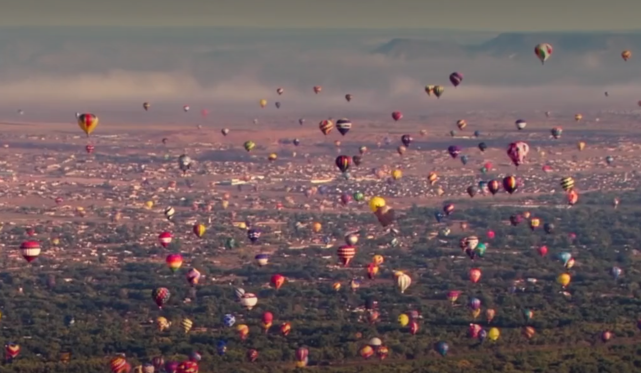 États-Unis : le plus grand festival de montgolfières de la planète (VIDÉO)