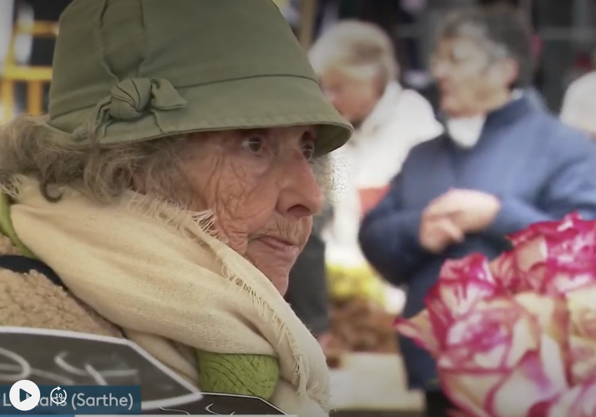 Sarthe : Suzanne, fleuriste au Mans à 86 ans (RENCONTRE)