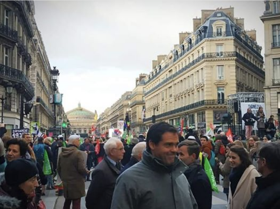 Louis Alphonse de Bourbon ne lâche rien !
