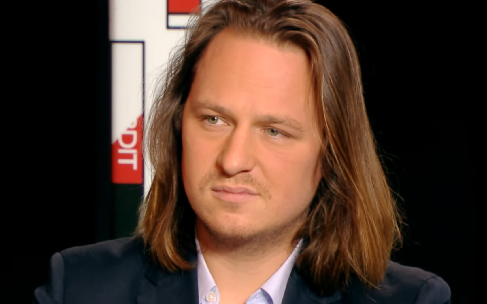 Charles Consigny VS Geoffroy Lejeune : « La France est beaucoup plus qu’un pays, une civilisation » (DÉBAT)