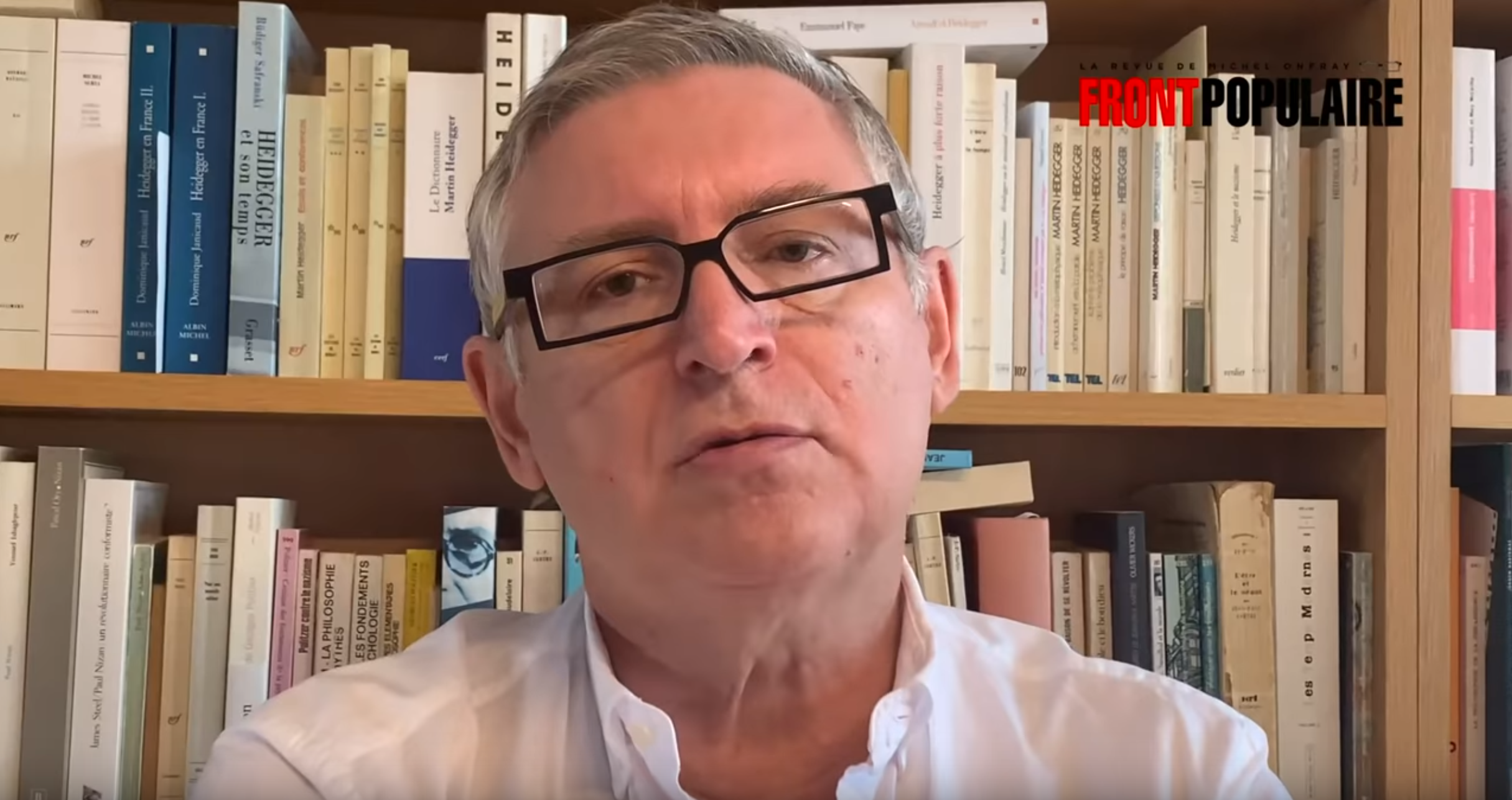 Décevant : Michel Onfray favorable au pass sanitaire (VIDÉO)