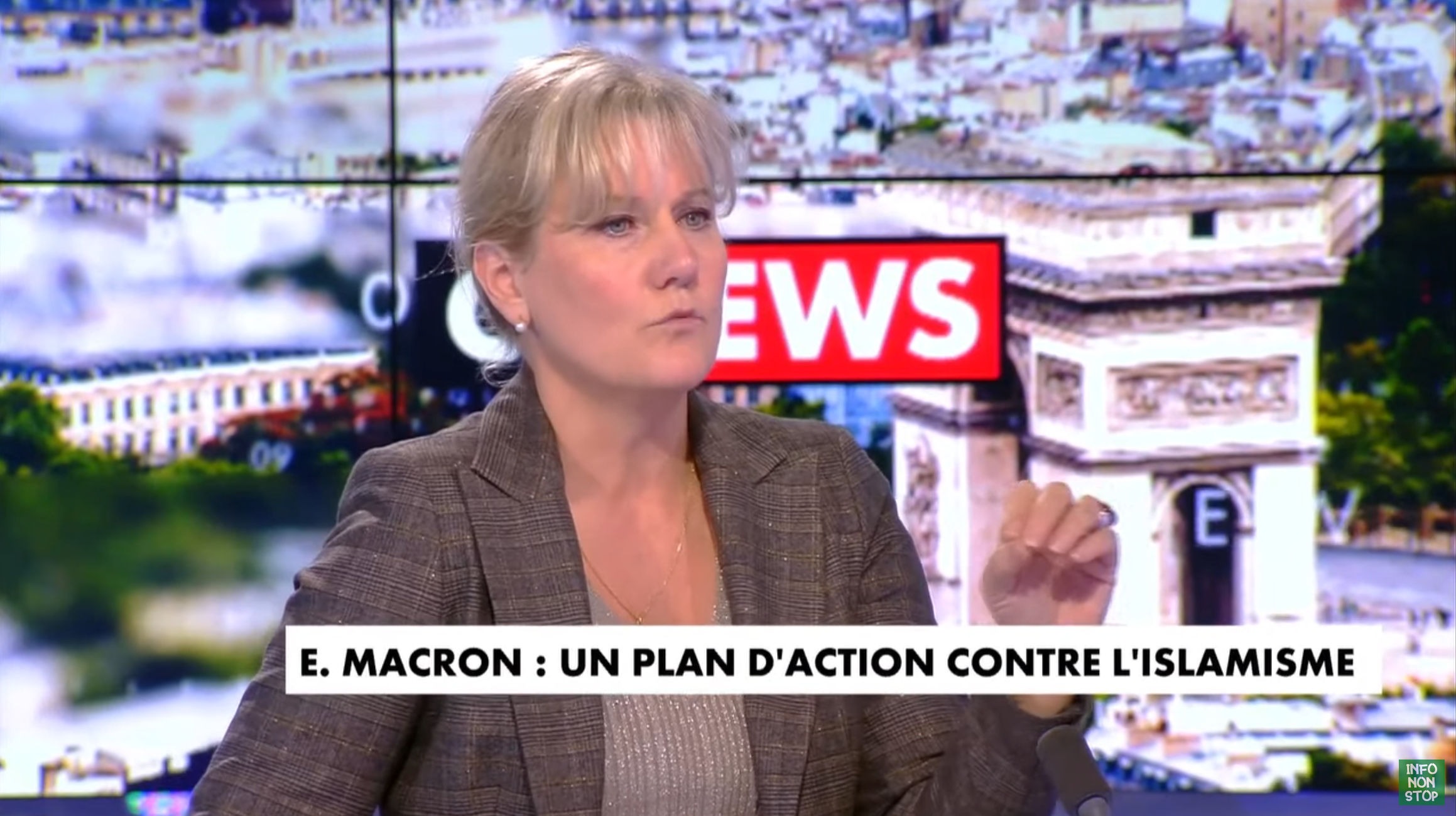 Nadine Morano sur “Youssoupha” : « Il crache sur la France et on choisit un type comme ça ? C’est une honte ! Qu’il s’en aille ! Un billet d’avion, DEHORS ! »