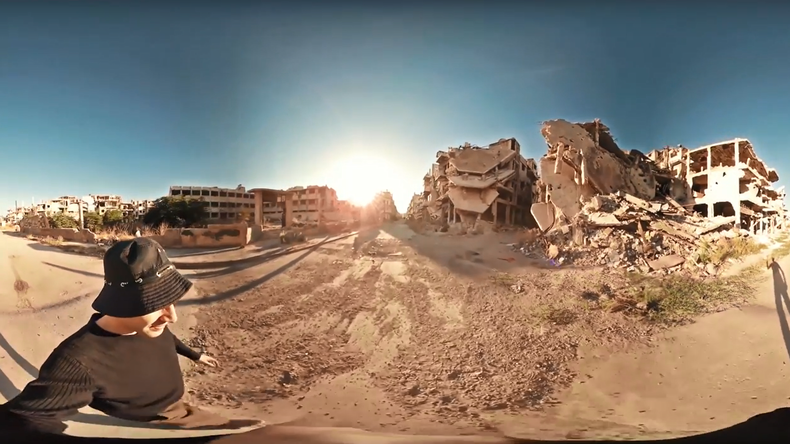 Dans les ruines de Homs…