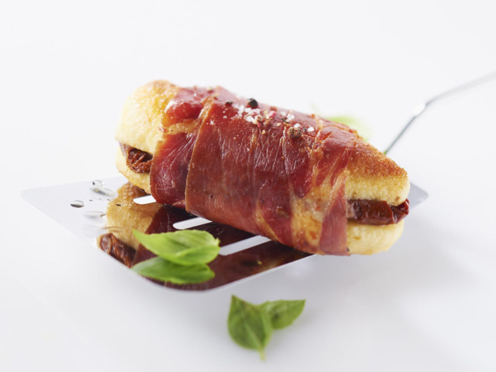 Quenelle sandwich