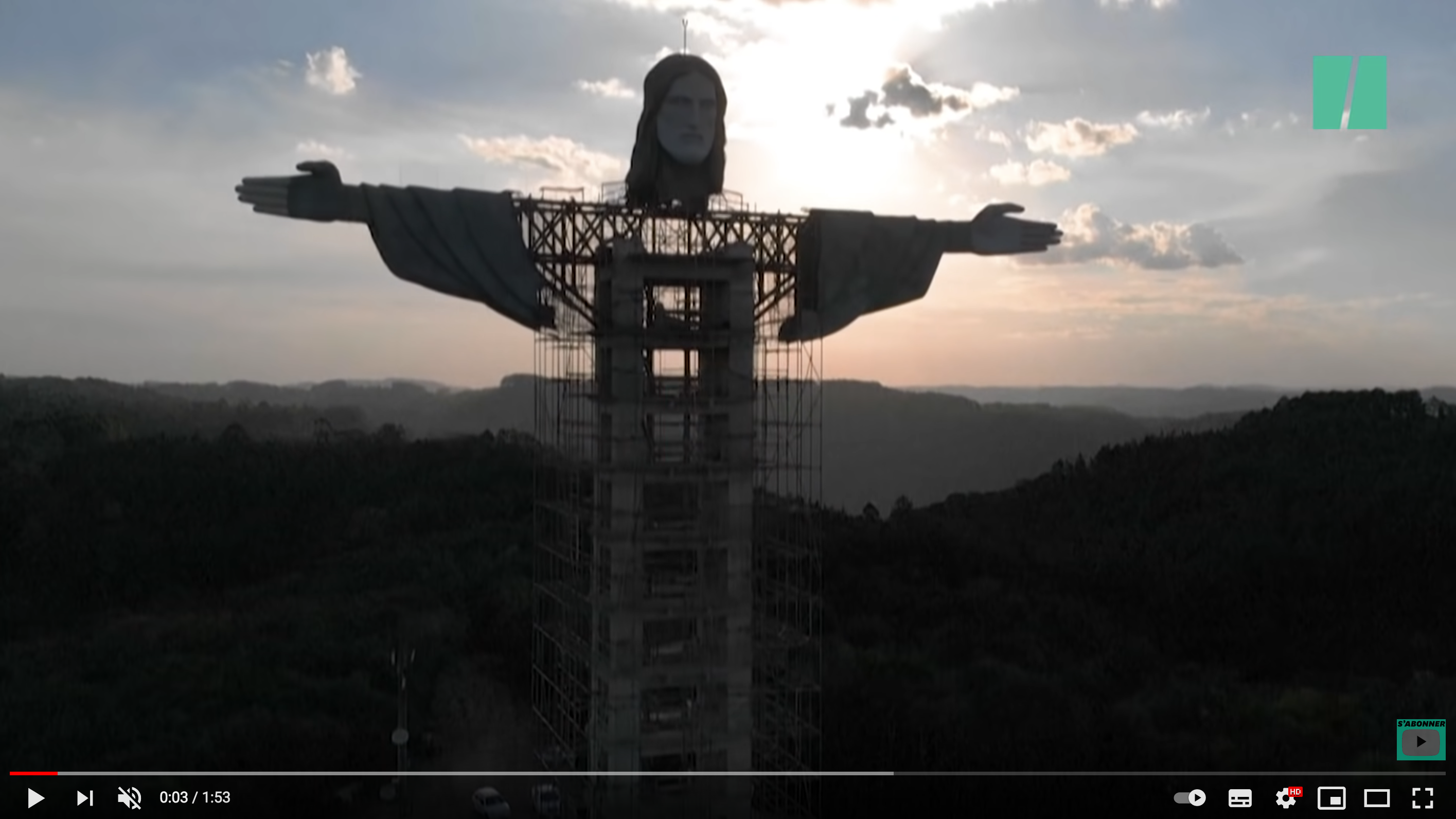 Cette réplique du Christ Rédempteur de Rio va dépasser l’original (VIDÉO)