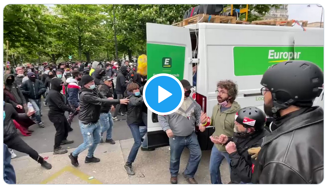 Le service d’ordre de la CGT attaqué par des extrémistes de gauche (VIDÉO)