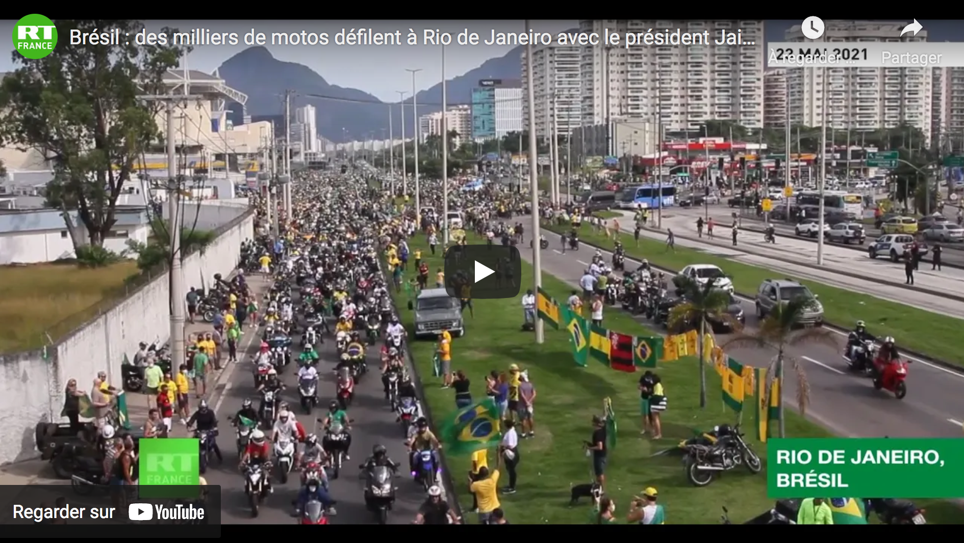 Brésil : des milliers de motos défilent à Rio de Janeiro avec le président Jair Bolsonaro à leur tête (VIDÉO)