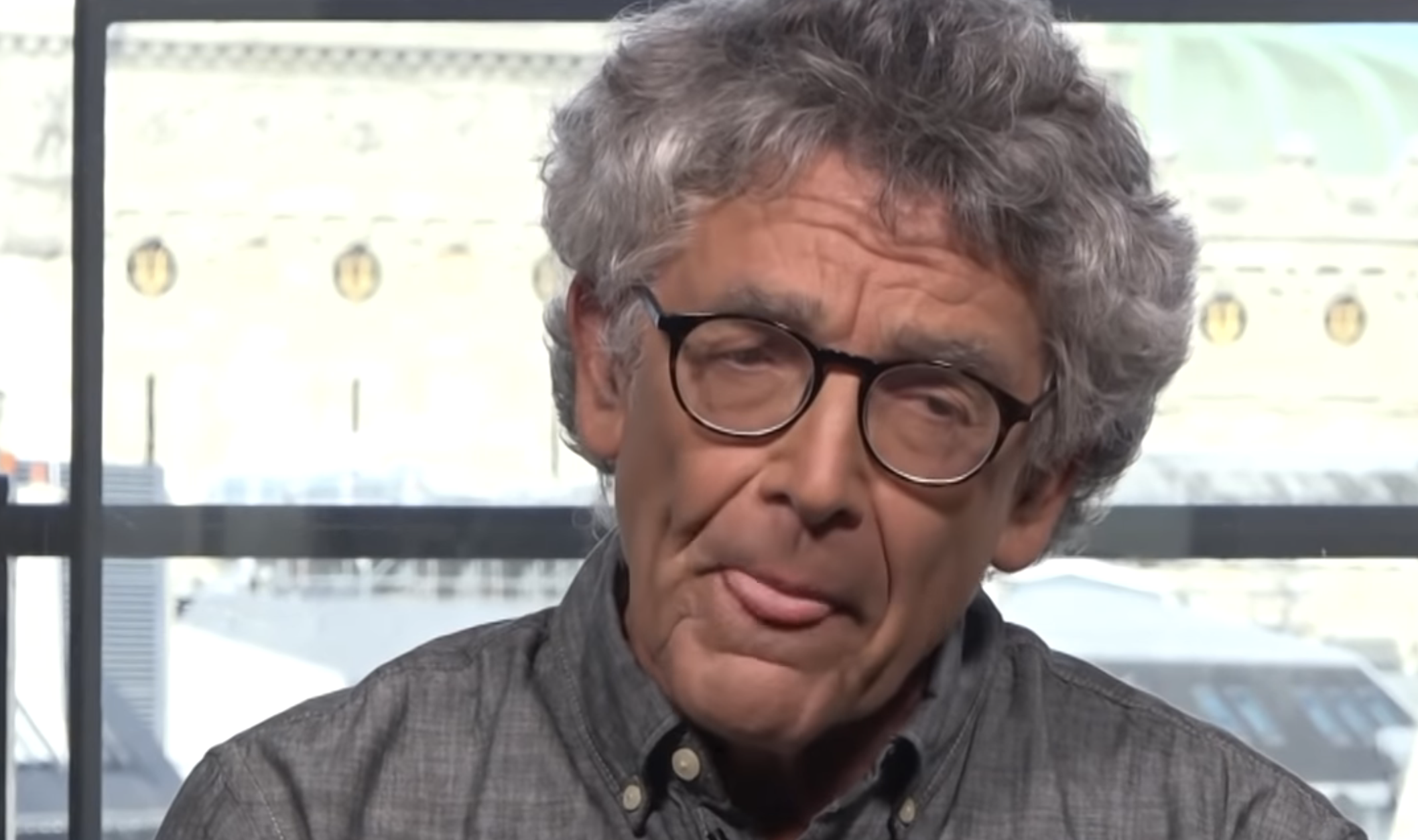 Albert Ogien : « Beaucoup de gens d’extrême gauche auraient bien aimé foutre des baffes au président Macron » (VIDÉO)