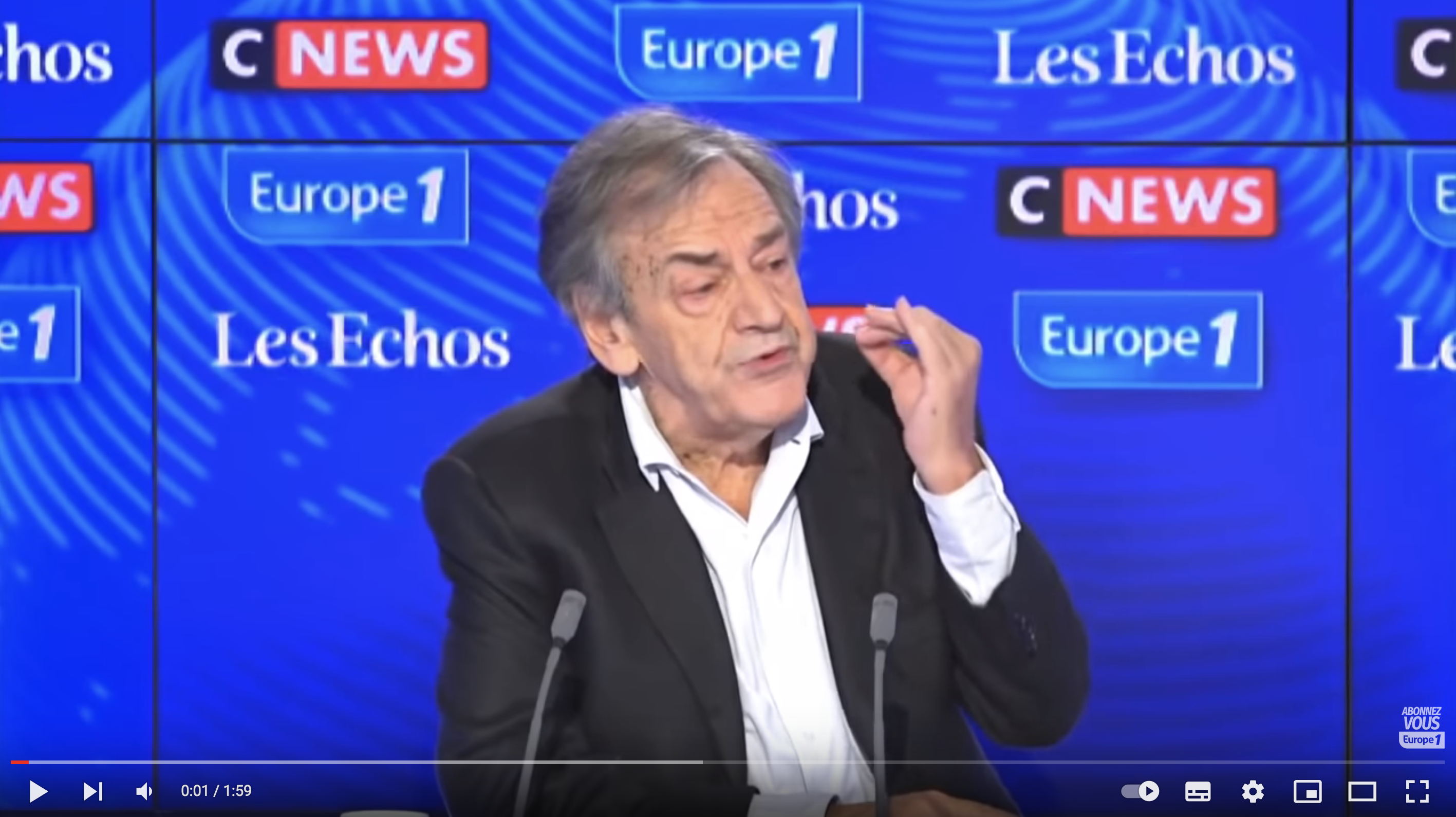 Alain Finkielkraut : “Éric Zemmour a le mérite de l’extrême sincérité” (VIDÉO)