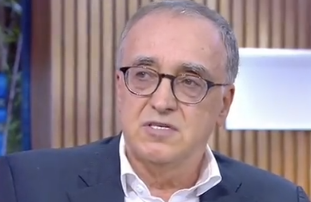 Hallucinant : Le Dr Gilbert Deray tente de paniquer les parents pour les pousser à piquer leurs enfants (VIDÉO)