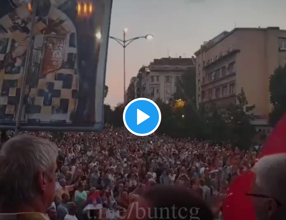 Belgrade (Serbie) : des milliers de personnes manifestent contre l’europride homosexuelle prévue en septembre (VIDÉO)
