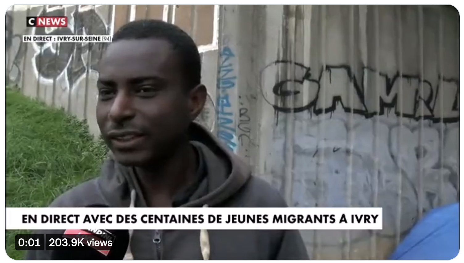 Aboubakar, “16 ans”, est venu en France car cette dernière a colonisé son pays (VIDÉO)