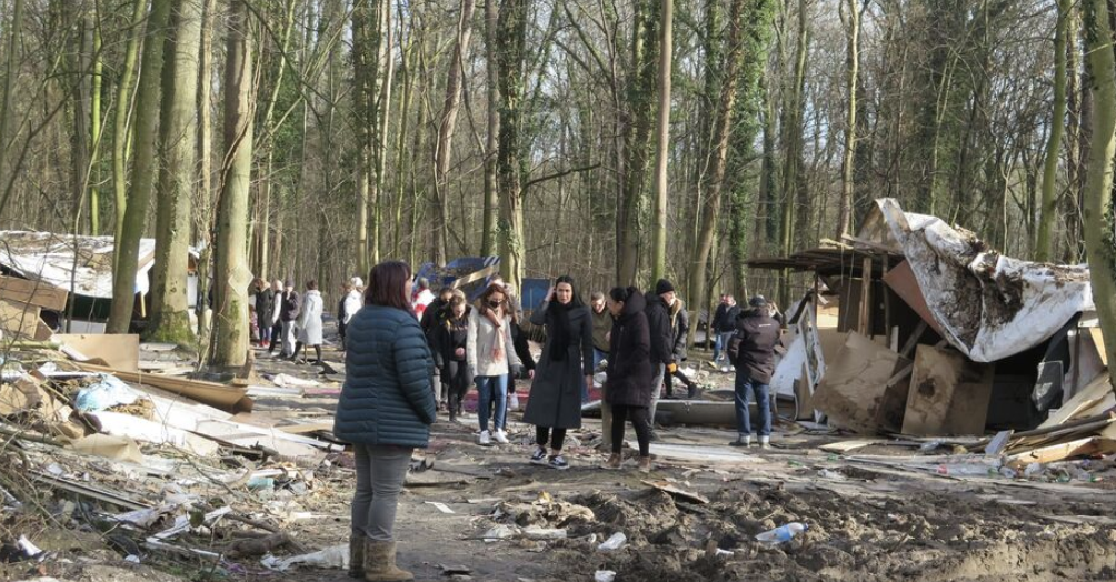 Villeron (Val-d’Oise) : 300 habitants contraignent les autorités à raser un camp de Roms