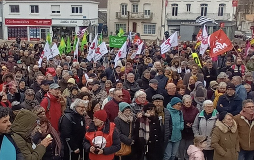 0% de diversité à la manifestation des immigrationnistes à Saint-Brevin