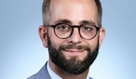 Le député Renaissance Benoît Bordat veut supprimer du calendrier la fête du patriotisme et de Jeanne d’Arc…