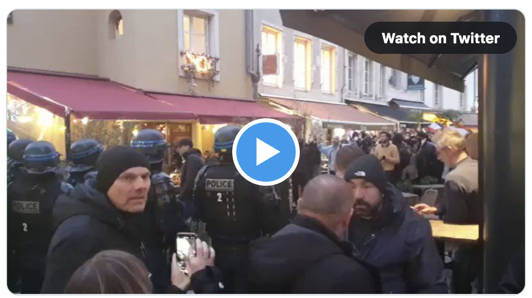 Des extrémistes de gauche tentent d’empêcher une dédicace avec Me Gilbert Collard à la librairie “Les Deux Cités” de Nancy (VIDÉO)