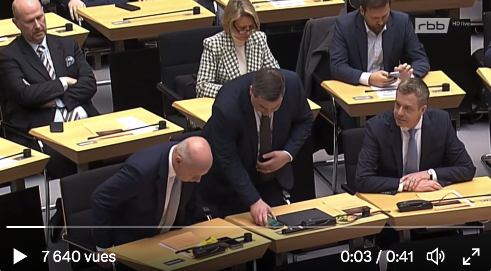 Le maire CDU de Berlin élu avec les voix de l’AfD (VIDÉO)